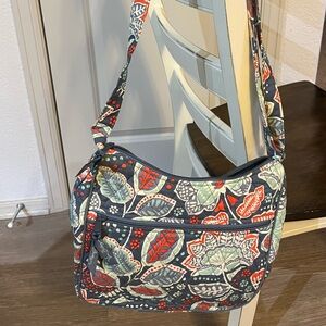 Vera Bradley On the Go Nomadic Floral